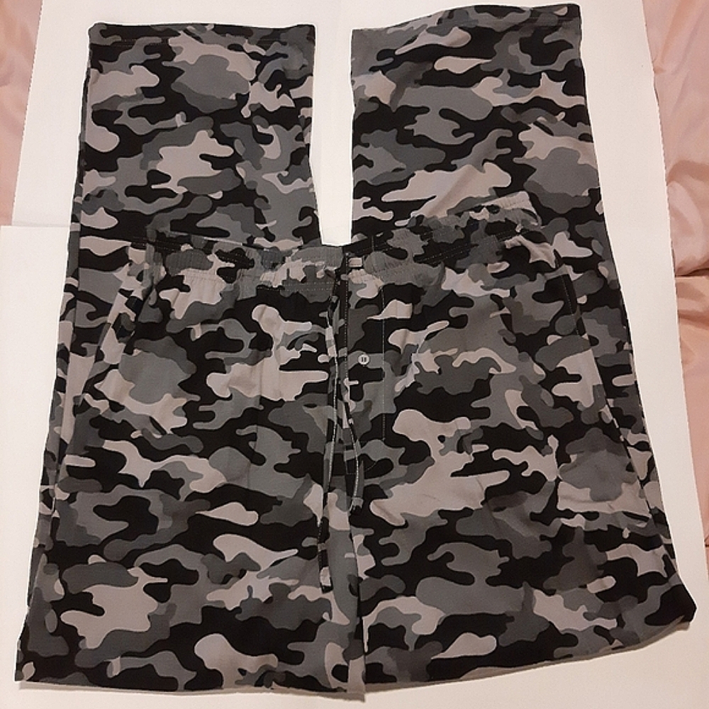 Men's X-large MAD Engine Pajama Pants